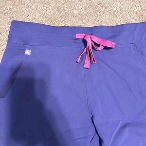 Sm Zamora Figs-Amethyst